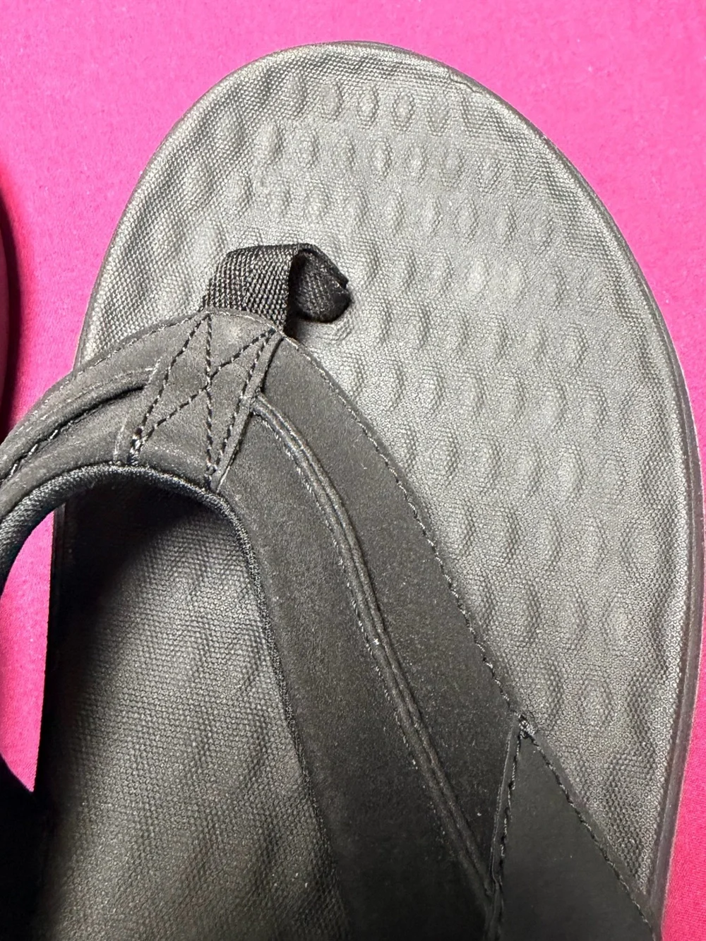 Hey Dude Men’s Black Cushioned Flip-Flop Sandals